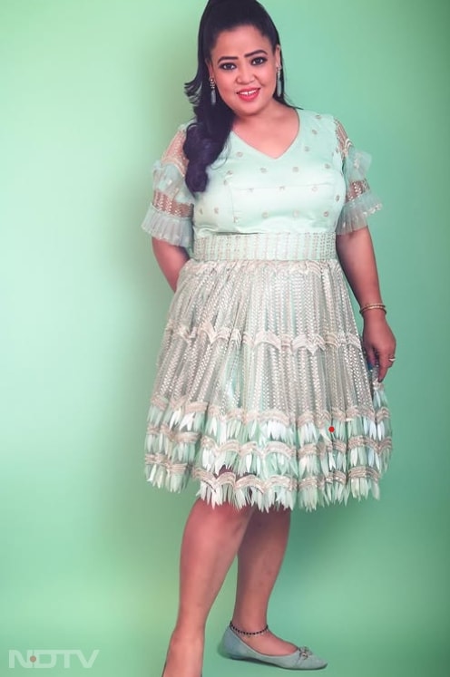 भारती सिंह ने अपनी पहली प्रेगनेंसी की तरह दूसरी प्रेगनेंसी के दौरान भी काम किया है. bharti.laughterqueen/instagram