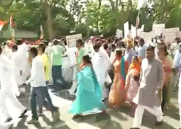 Congress Leaders Hold Save Democracy Rally Against The Central Government