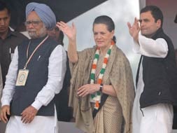 Photo : Assembly Elections 2013: Rahul and Sonia Gandhi on the campaign trail