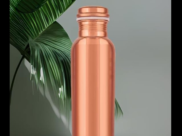 तांबे की बोतल में गर्म पानी पीना चाहिए या नहीं?
