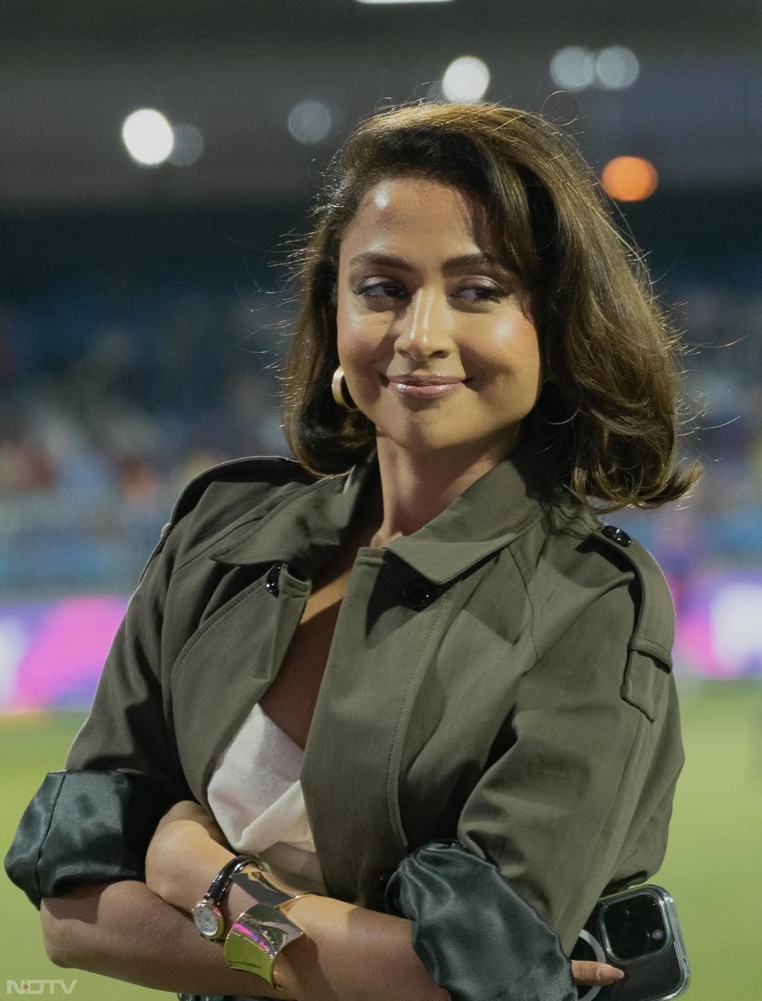 रिद्धिमा ने इंस्टाग्राम स्टोरी में जो लिखा, उसमें ये बात फैंस के दिल को छू गई है, 'मेरे लिए मेरा देश सबसे पहले आता है. मैं क्रिकेट के खेल को किसी भी असाइनमेंट से कहीं ज्यादा महत्व देती हूं.' ridhimapathak/Instagram