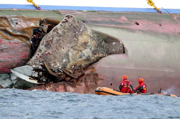 The Indian still missing is 33-year-old Russel from Mumbai. He worked as a steward on the ship. His parents, wife and children live in Mumbai.