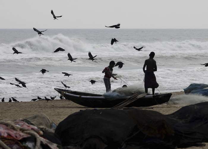 Cyclone Phailin: Odisha on high alert