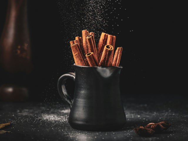 दालचीनी का पानी पीने से क्या होता है?