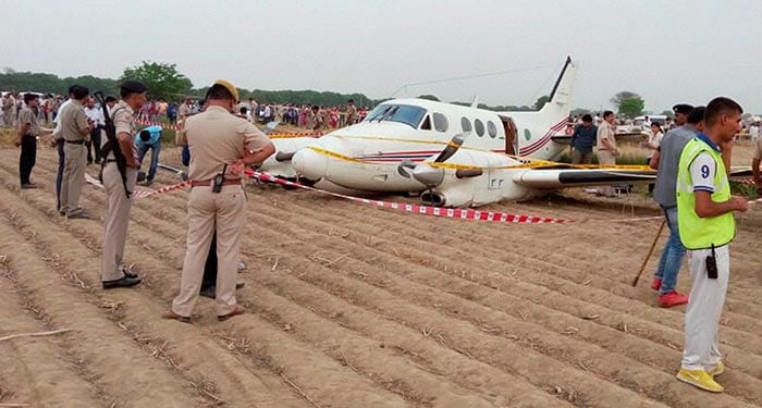 First Pics: Air Ambulance Makes Emergency Landing On A Farm Near Delhi