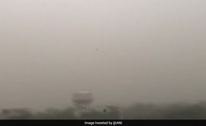 Dust Storm Hits Delhi And NCR: Pics