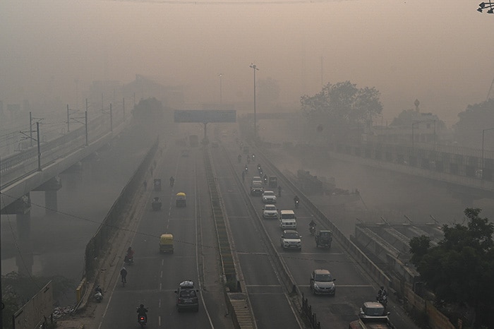 Delhi Air Pollution Off The Charts Morning After Diwali