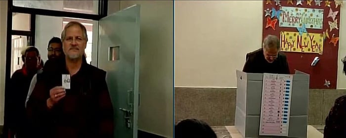 Delhi Votes: President Pranab, Kiran Bedi at Polling Booths
