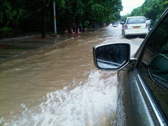 Delhi, the swimming pool. Twit Pic courtesy ArchanaDalmia. <br><br><b>Be an I-Witness</b><br><br>You too can share your story through photos and videos. Just upload them here and we'll feature the best entries on Ndtv.com.<br><br><iframe  src="http://www.ndtv.com/convergence/ndtv/new/iframe_NDTVShowUpload.aspx?Template=iwitness&ReqEmail=1&ShowCity=1&ReqCity=1&type=a&ShowDisclaimer=0"  width="400" height="200"  scrolling="no" frameborder="0"> </iframe>