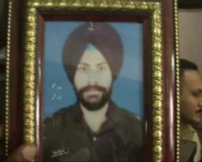 Parents of Captain Devinder Singh Jass are proud of the 26-year-old Army officer who was killed in a fierce encounter with Lashkar terrorists in Sopore on Tuesday. <br/><br/>Just two days before he died, he had shot down five militants in Sopore. <br/><br/>Captain Singh chose to enlist in the Army in December 2007, instead of a cushy career in the corporate world. (NDTV Photo)