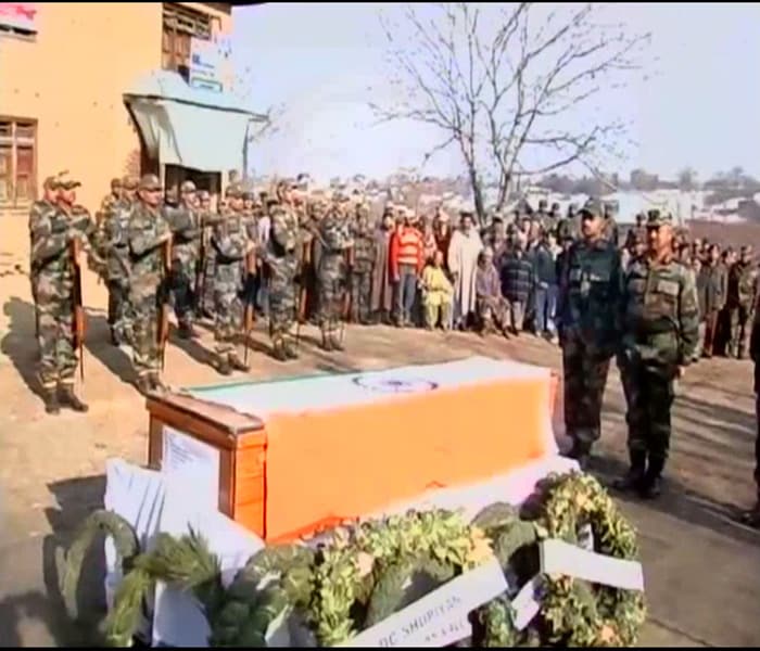 The Army Captain led his team close to the house, only to be met by a rain of grenades. A jawan was killed, several troops were injured and the Captain was overpowered by militants and taken away into the house.