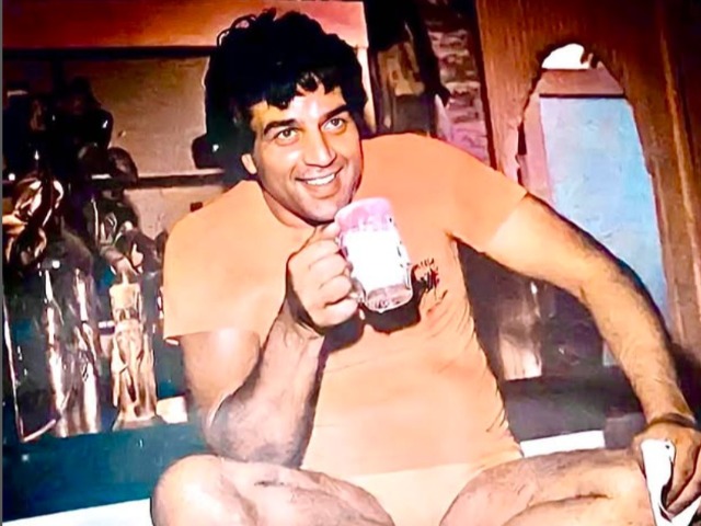 धर्मेंद्र की यादगार तस्वीरें