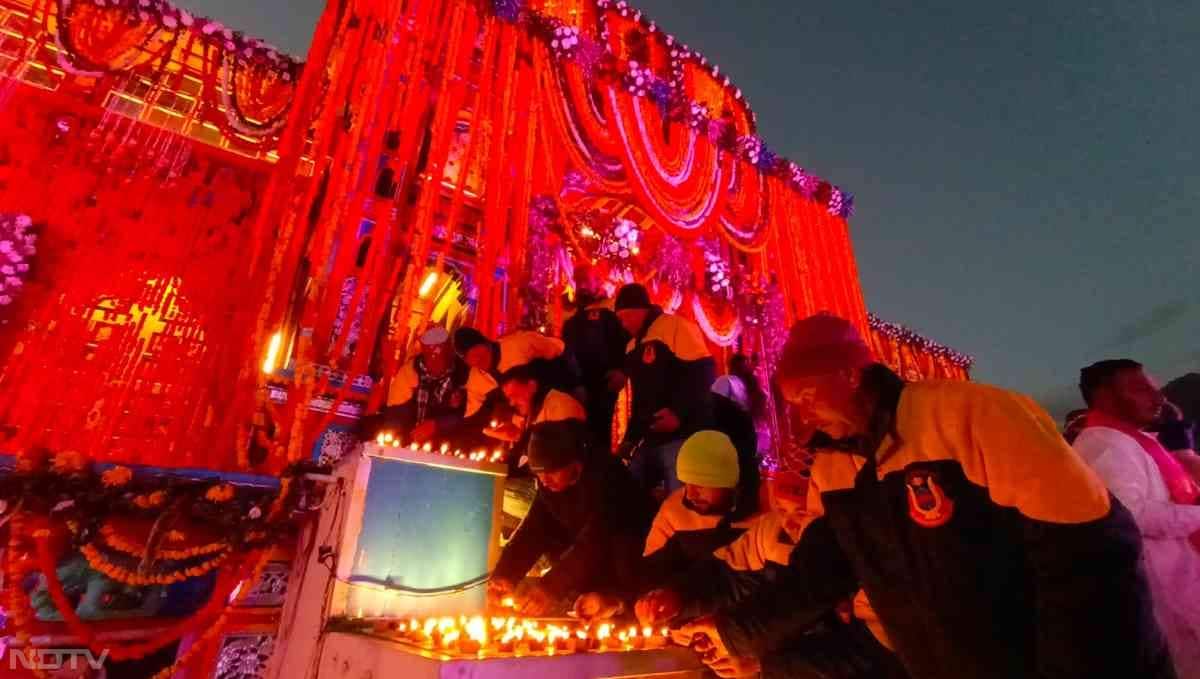 केदारनाथ में भव्य दिवाली