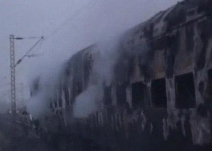 Two coaches of the Doon Express catch fire, seven killed