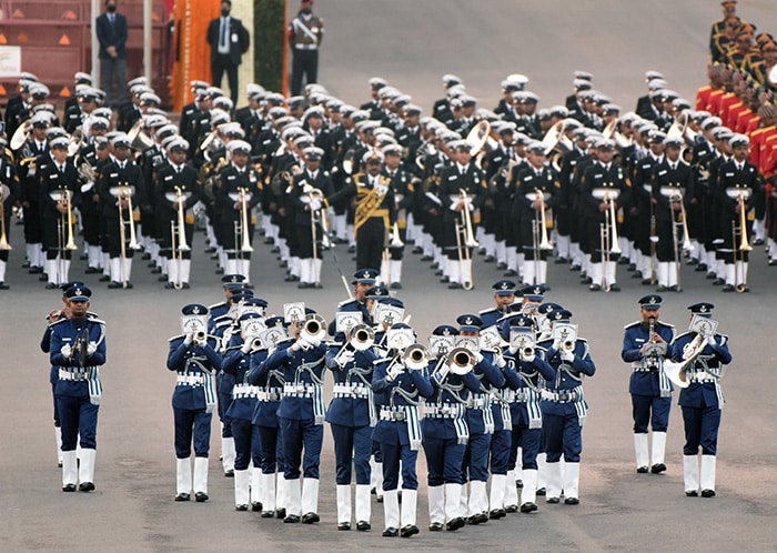 Drones, Lasers And Uniforms: The Best Shots Of Beating Retreat Ceremony