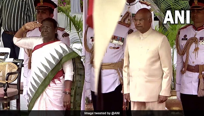 President Droupadi Murmu received a ceremonial salute at the forecourt of Rashtrapati Bhavan.