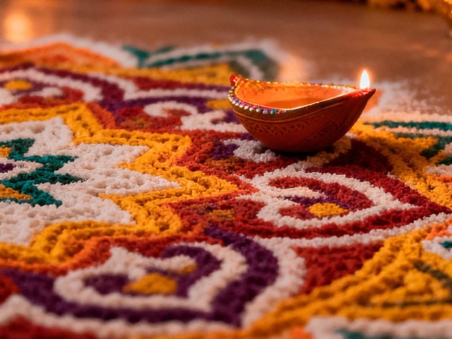 Rangoli Design for School Competition: स्कूल कॉम्पिटिशन में बना सकते हैं ये शानदार रंगोली, भर-भरकर होगी तारीफ