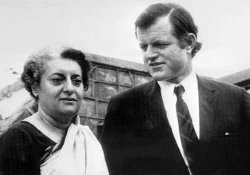 <span class="lh16 fa fs12 fb">This August 15, 1972 file photo shows US Senator Edward M. Kennedy, with then Indian Prime Minister Indira Gandhi during Independence Day ceremonies in New Delhi.<br />
<br />
Kennedy, a lion of the American left and the last of the brothers who ruled US politics for years, died of brain cancer on August 26, 2009. He was 77. One of the most influential and longest-serving senators in US history, Kennedy had been battling brain cancer, which was diagnosed in May 2008. (AFP Photo)</span>