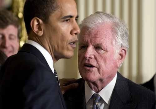 <span class="lh16 fa fs12 fb">US President Barack Obama (L) speaks with US Senator Edward Kennedy (R) at the White House Forum on Health Reform in Washington, DC, March 05, 2009. (AFP Photo)</span>