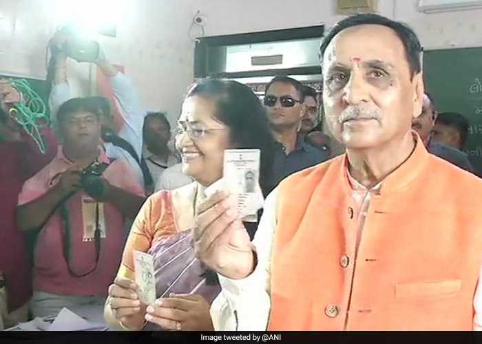 Lok Sabha Elections 2019: Political Heavyweights Cast Their Vote In 3rd Phase Of Election