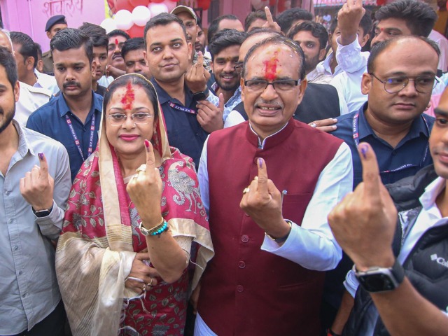 Election 2023: सीएम शिवराज से लेकर कमलनाथ तक... इन दिग्गजों ने डाला वोट। Photos