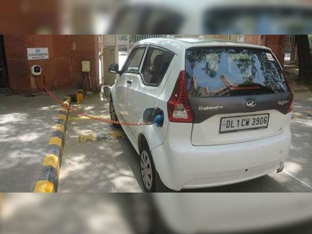 5 Things To Know About Electric Vehicles