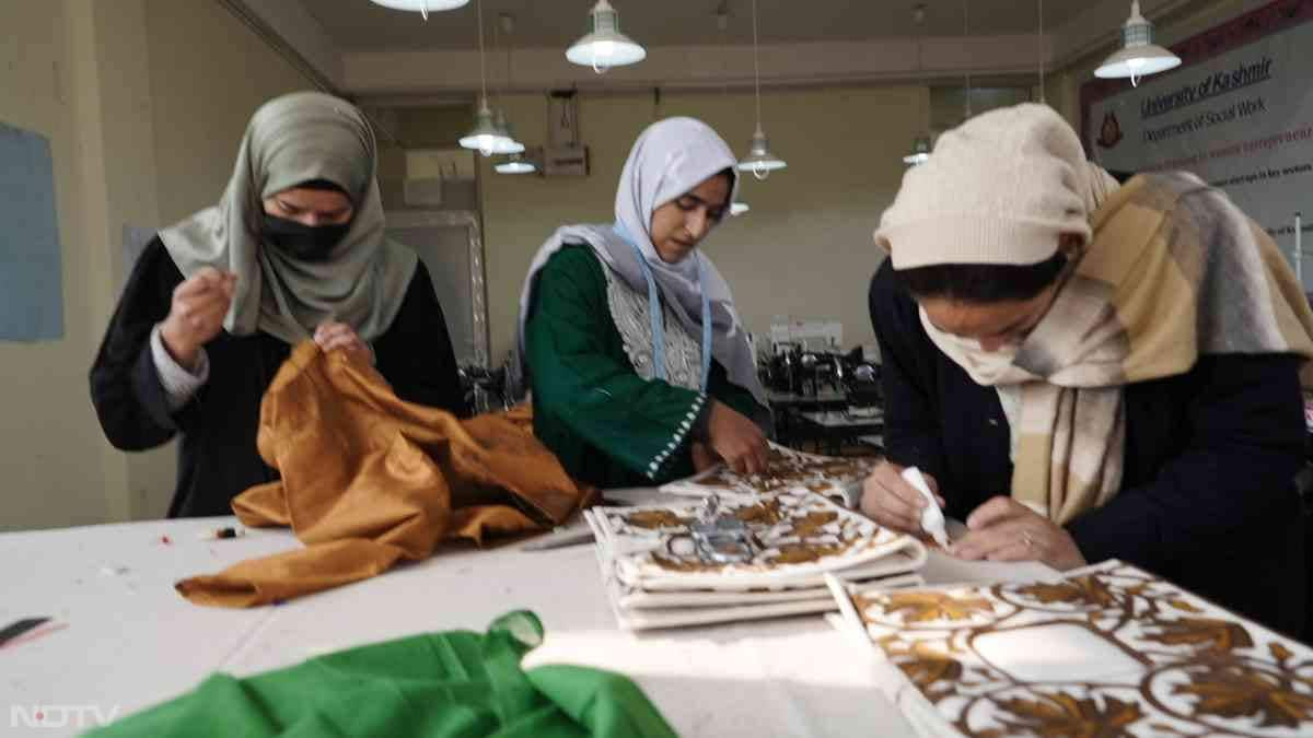 Platforms like USHA and University of Kashmir have become lifelines for women entrepreneurs, offering flexibility to learn at their own pace. Whether it's the basic sewing and stitching or the advanced training to become master trainers and upskill women around them, or even providing them digital literacy, the options are endless.