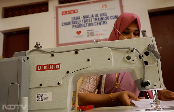 Trainees from the Usha-Fathima School Training-cum-Production Centre often become trainers themselves, sharing their acquired skills with newcomers in each training batch. This multiplier effect extends the influence of the Usha Silai School beyond its initial participants. This not only enhances lab coats production but also makes more women financially independent.