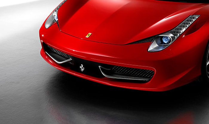 Ferrari\'s latest supercar 458 Italia reviewed