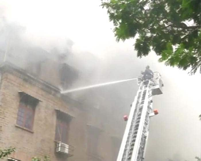 Fire breaks out in Mumbai government building