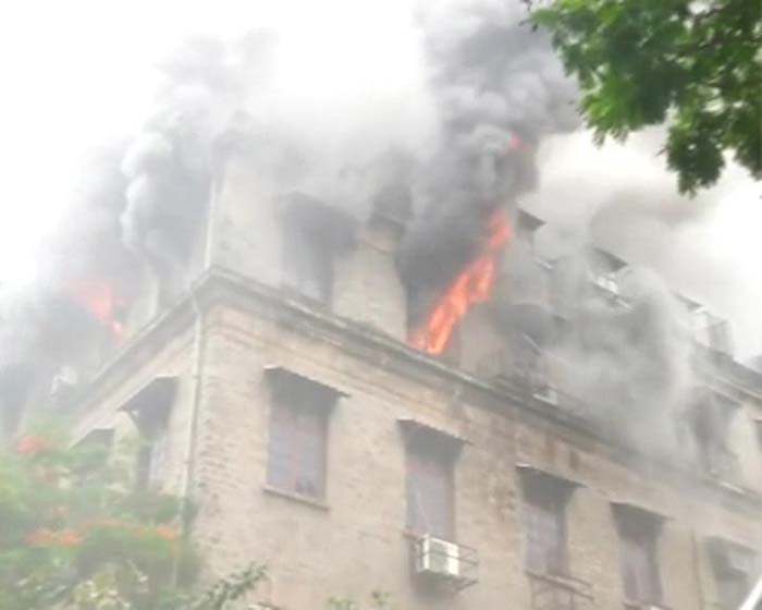 Fire breaks out in Mumbai government building