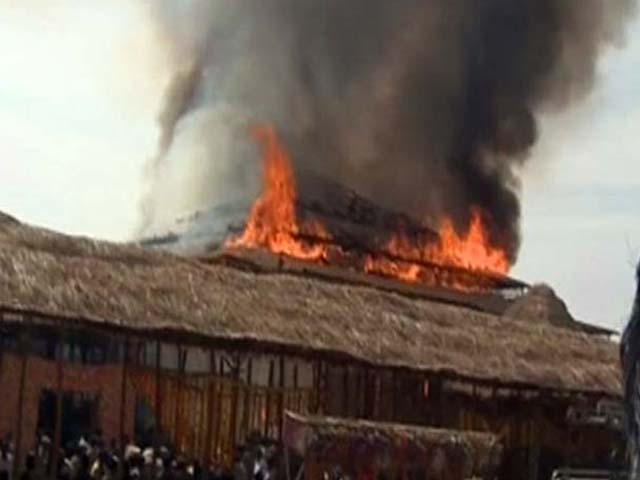 तेलंगाना के सीएम के यज्ञ के दौरान पंडाल में लगी  भयंकर आग