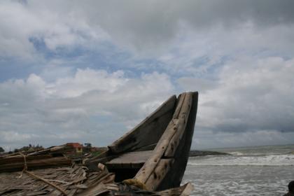 <b>Storyteller: </b>A broken boat lies at the beach of Kovalam. (Image: Naghma Sahar)