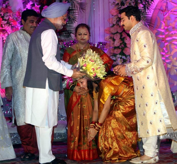 Nitin Gadkari\'s son\'s wedding reception