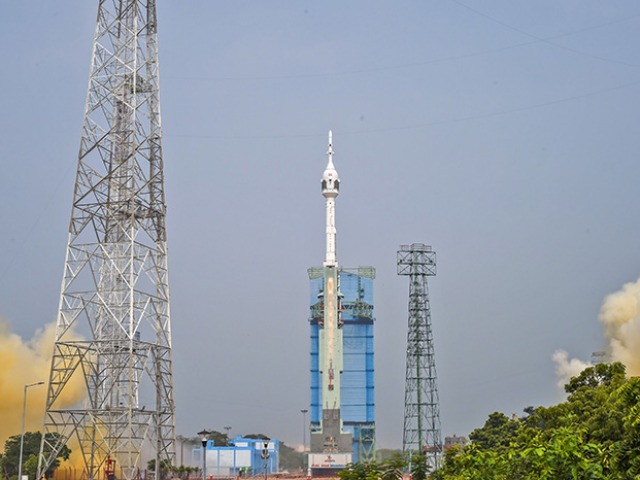 Gaganyaan Mission: गगनयान के क्रू एस्केप मॉड्यूल का सफल परीक्षण, आंध्र प्रदेश के श्रीहरिकोटा से किया गया लॉन्च