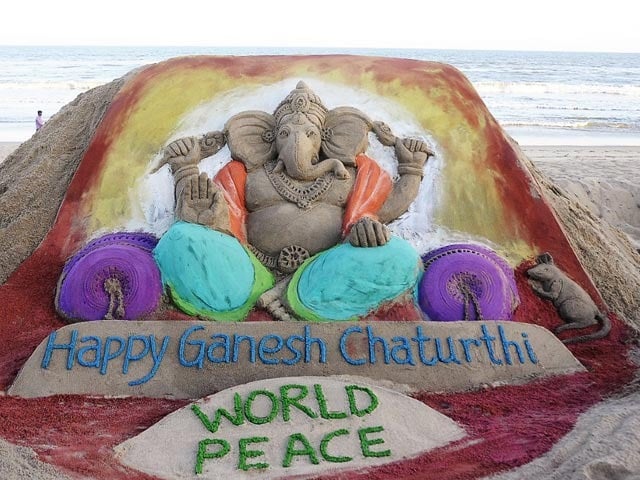 Photo : Ganesh Chaturthi 2022: देशभर में गणेश चतुर्थी की धूम, भक्ति से सराबोर हुए ‘बप्पा' भक्त