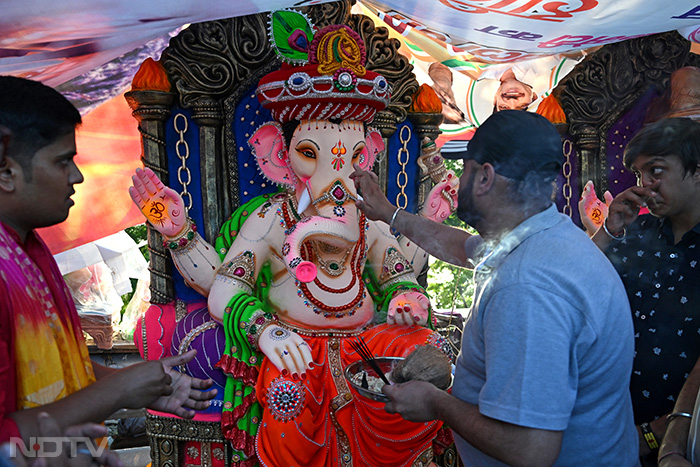 Ganesh Chaturthi 2023: देशभर में ढोल-नगाड़ों से हो रहा बप्‍पा का स्‍वागत