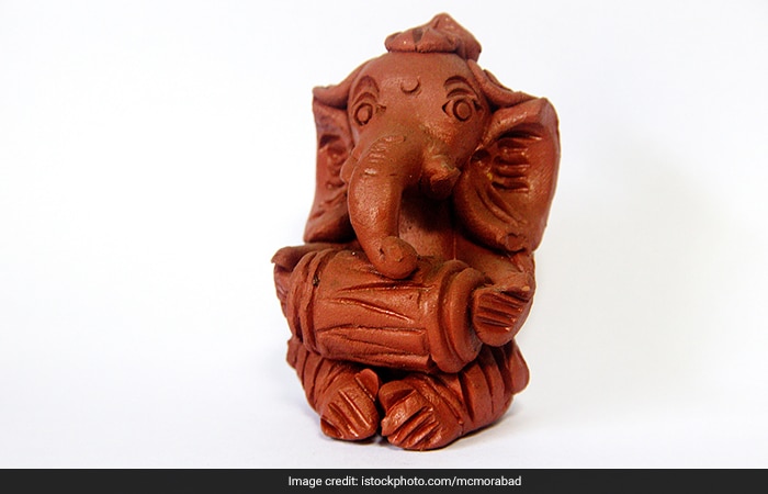 Ganesh Chaturthi Celebrations Goes Green: A Look At Eco-Friendly Ganesha Idols Made By The Artists Across India