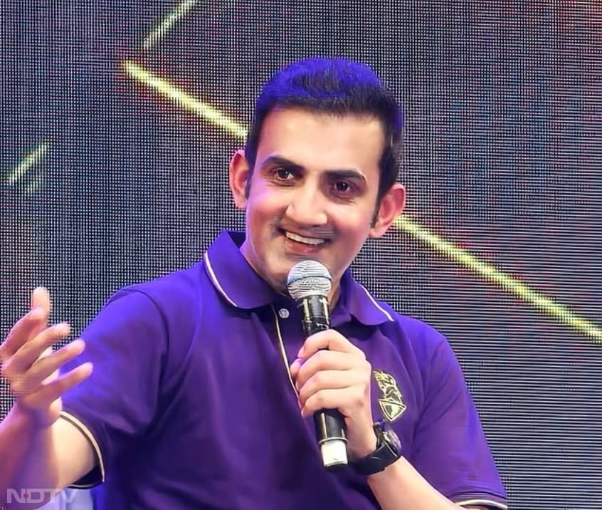 श्रृंखला में 1-2 से पीछे होने के बावजूद भारत के पास बराबरी का मौका था. लेकिन स्कॉट बोलैंड (31 रन देकर चार विकेट, 45 रन देकर छह विकेट) के सामने बल्लेबाजी बिखर गई. ऑस्ट्रेलिया ने शुरूआती विकेट गंवाने के बावजूद 162 का लक्ष्य आसानी से हासिल कर लिया.