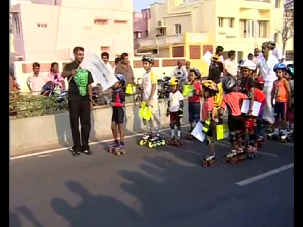 Eco shore stoppers - At the Elliot beach in Chennai, 50 skaters from the Tamil Nadu Skater's association skated for the green cause.