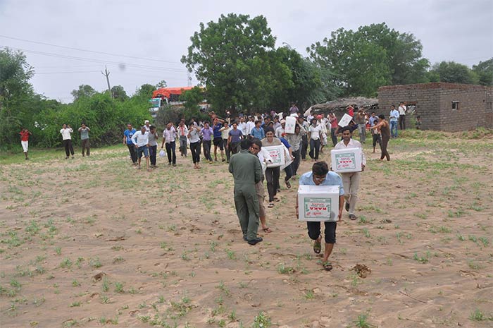 500 kg of food packets were delivered by Air Force helicopters to inaccessible areas of Surendranagar district.