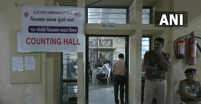 Gujarat, HP Assembly Election Results 2022: कड़ी सुरक्षा के बीच वोटों की गिनती जारी