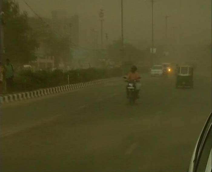 Hailstones in Delhi