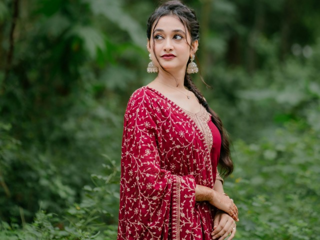 लोहड़ी 2026: सूट पर खूब जचेंगे ये हेयरस्टाइल