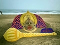 Photo : Hanuman Jayanti 2024: सैंड आर्ट, विशाल मूर्ति, 5100kg भोग... आज देशभर में हनुमान जयंती की धूम