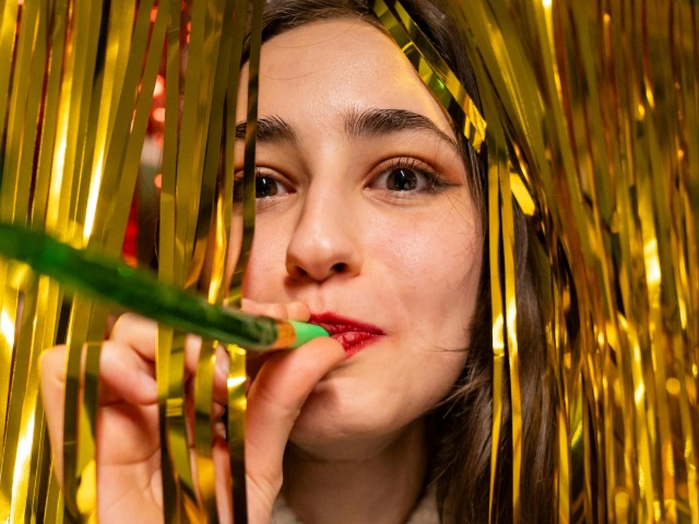 यादगार बनाना चाहते है न्यू ईयर पार्टी, तो ये करना ना भूलें