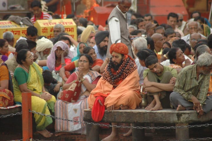 Over time, the Maha Kumbh has come to attract not just Hindu devotees but even those professing other faiths as well as non-believers. (Image Courtesy: Tejas Mehta)