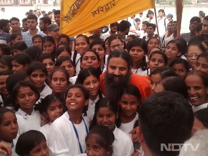 Baba Ramdev with students from schools across Haridwar during the Cleanathon.