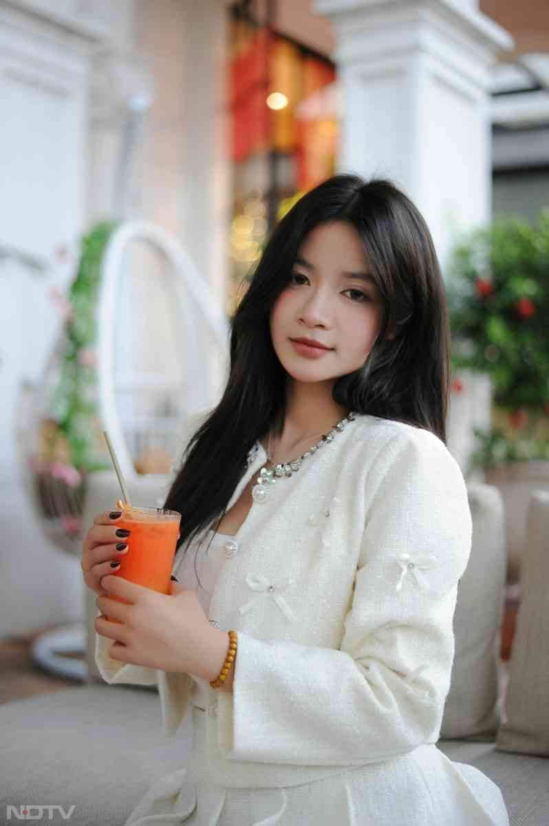 गाजर में एंटीऑक्सिडेंट और पोटेशियम सहित आवश्यक खनिज होते हैं जो सेल के क्षरण को रोकने में मदद कर सकते हैं, जिससे आपकी त्वचा चमकदार और स्वस्थ रहती है. Pic Credit- Pexels