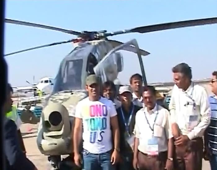 Indian cricket captain MS Dhoni at the Aero India 2011 at Yelhanka air base in Bangalore. (Photo courtesy: PTI)